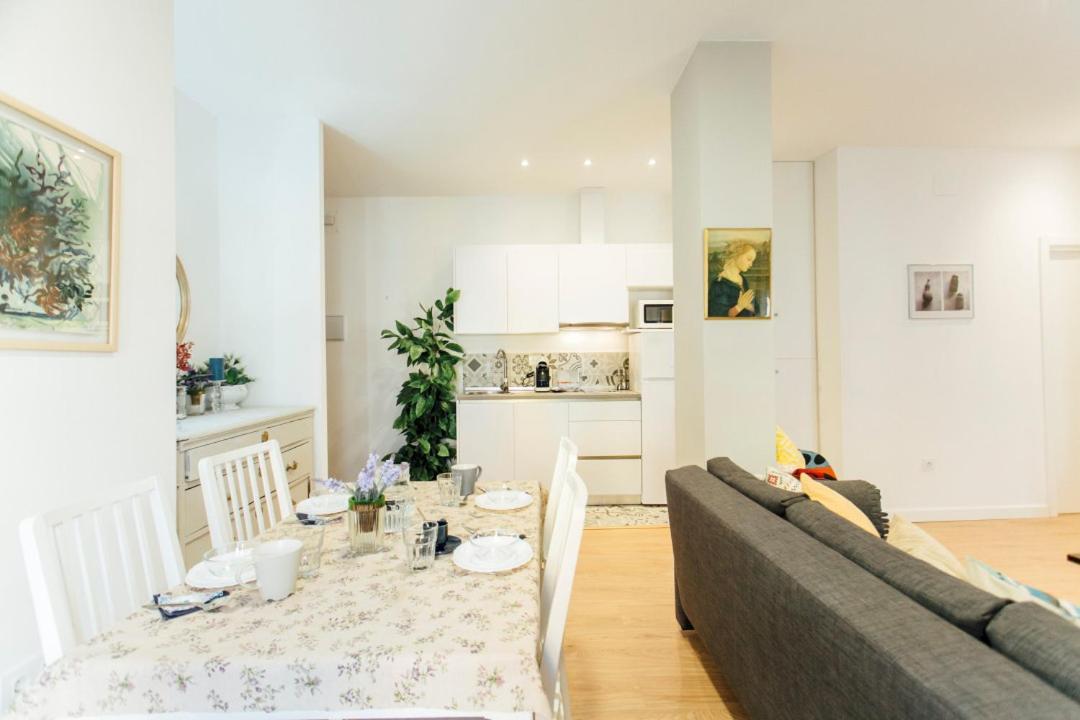 Bright And Comfortable- 2D 2B- Conde De Torrejon Seville Exterior photo