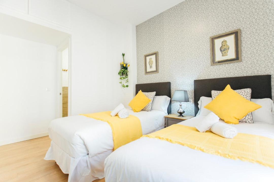 Bright And Comfortable- 2D 2B- Conde De Torrejon Seville Exterior photo